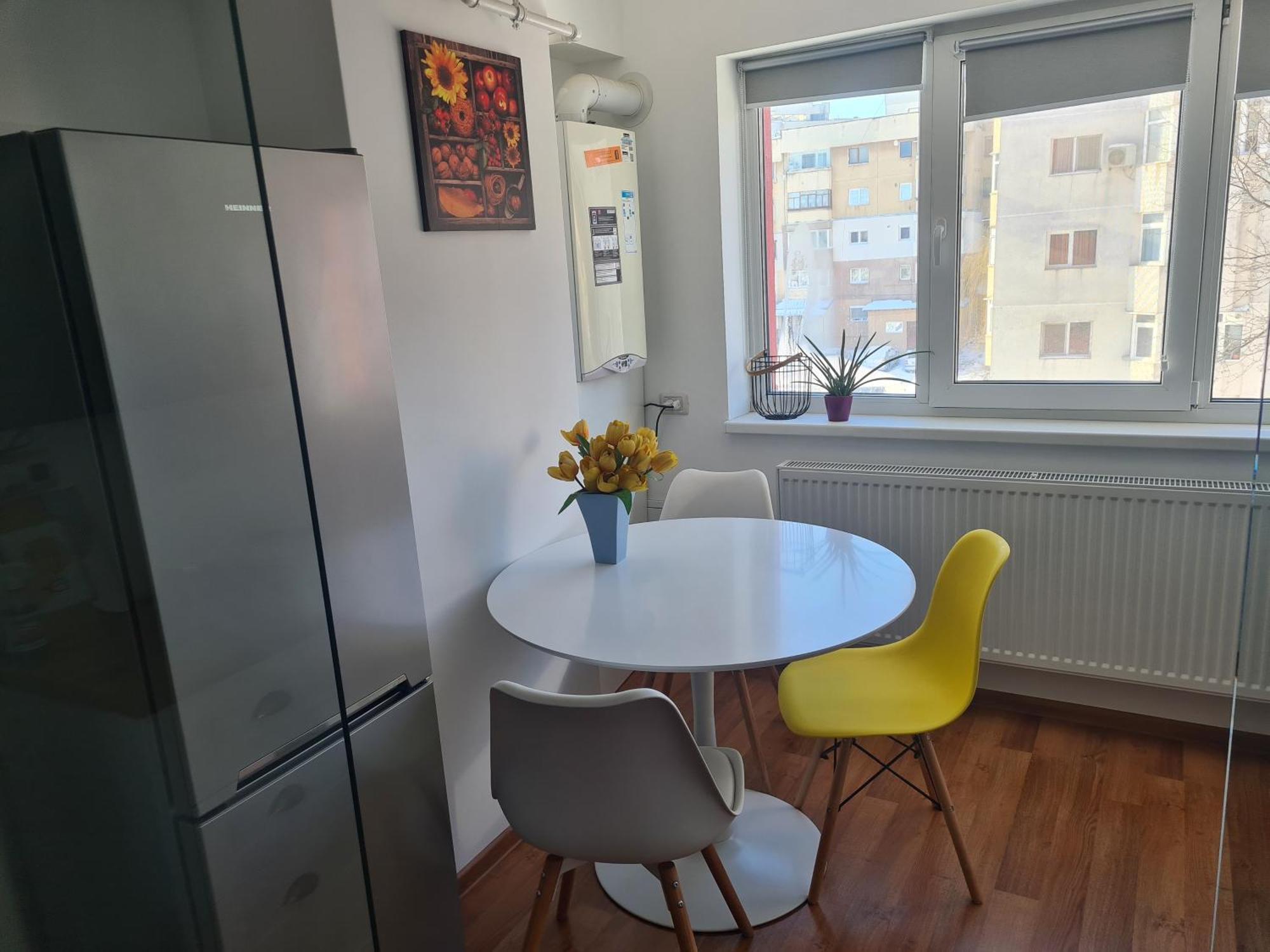 Mall Luxury Apartments Bacau Luaran gambar