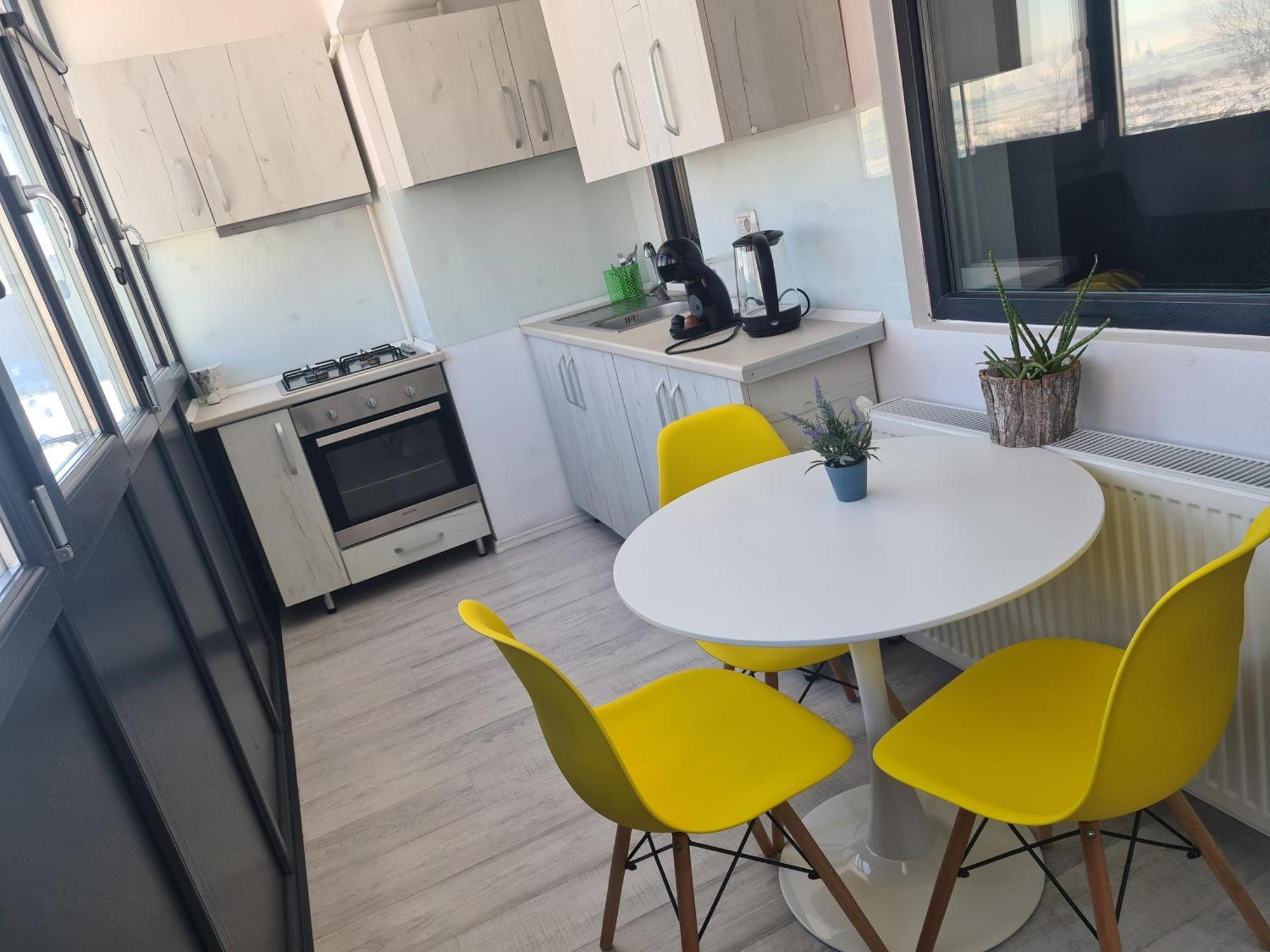 Mall Luxury Apartments Bacau Luaran gambar
